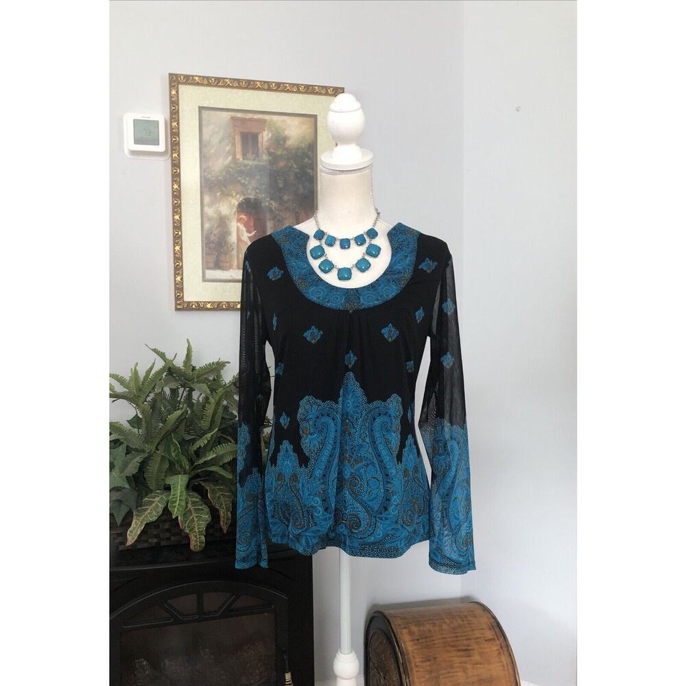 International Concept Petite M 100 Nylon Long Sleeve Blouse Collarless Pullover